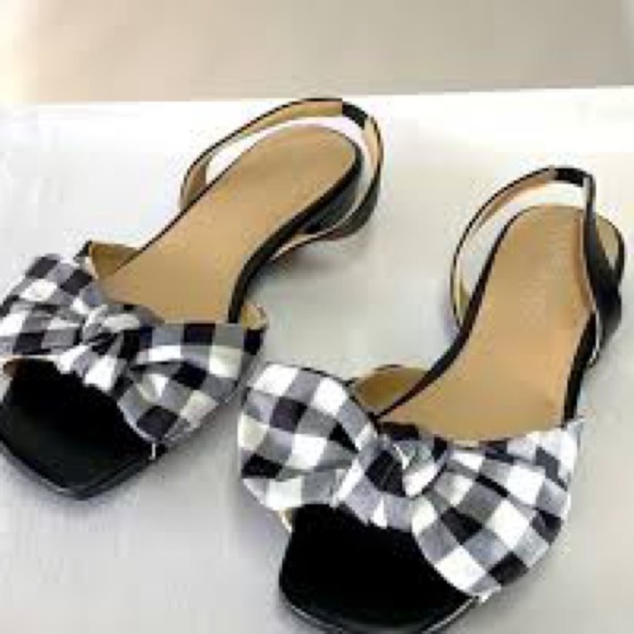 AEROSOLES downtime Black and White Sandals with Gingham Bow - Picture 3 of 7
